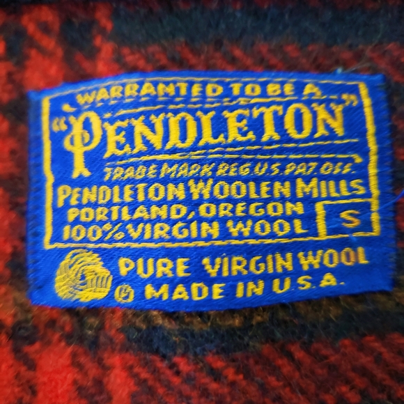 PENDLETON VINTAGE PLAID WOOL OVERSHIRT / JACKET NAVY BLUE & RED SZ SMALL - Picture 4 of 8